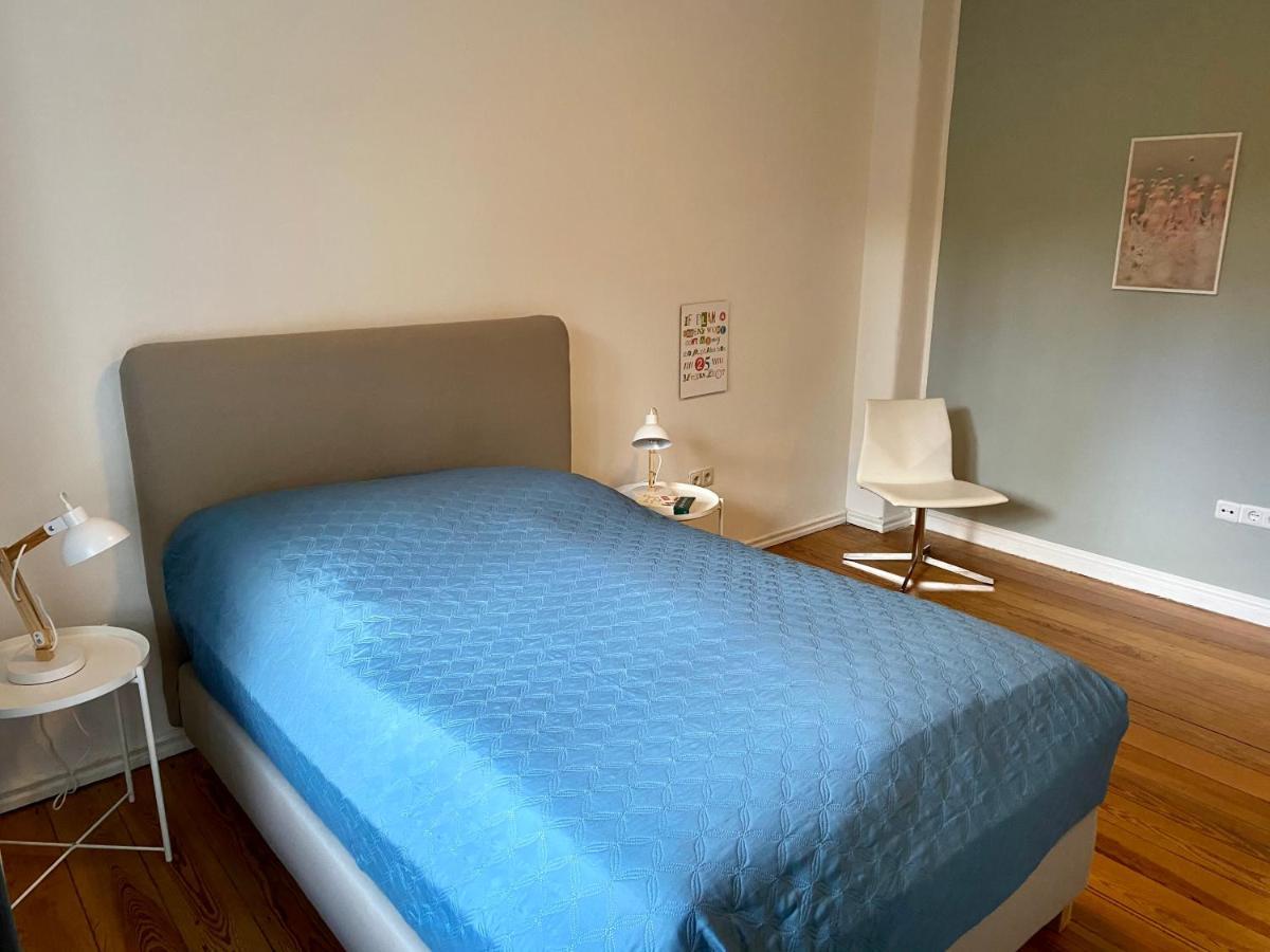 Zentrumsnahe Schoene Altbauwohnung Bis 4 Personen Flensburg Bagian luar foto