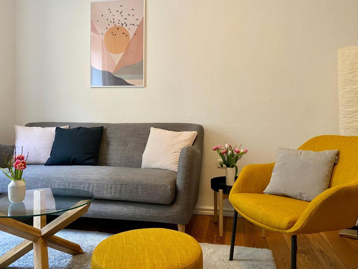 Zentrumsnahe Schoene Altbauwohnung Bis 4 Personen Flensburg Bagian luar foto