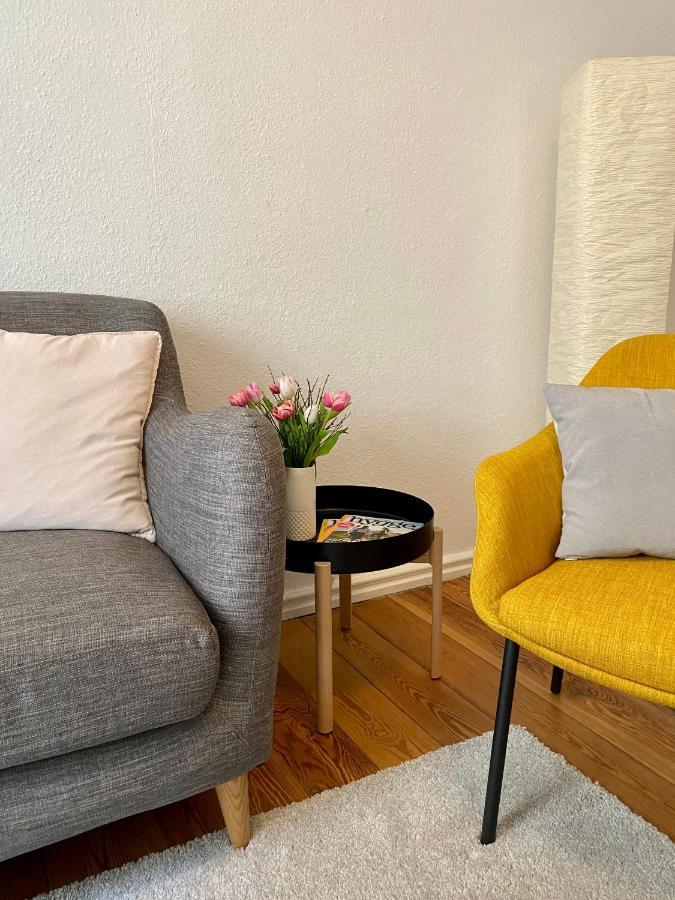 Zentrumsnahe Schoene Altbauwohnung Bis 4 Personen Flensburg Bagian luar foto